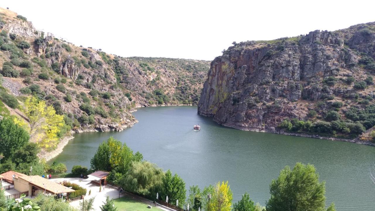 Flor Do Douro - Comercio E Hotelaria, Lda Miranda do Douro Εξωτερικό φωτογραφία